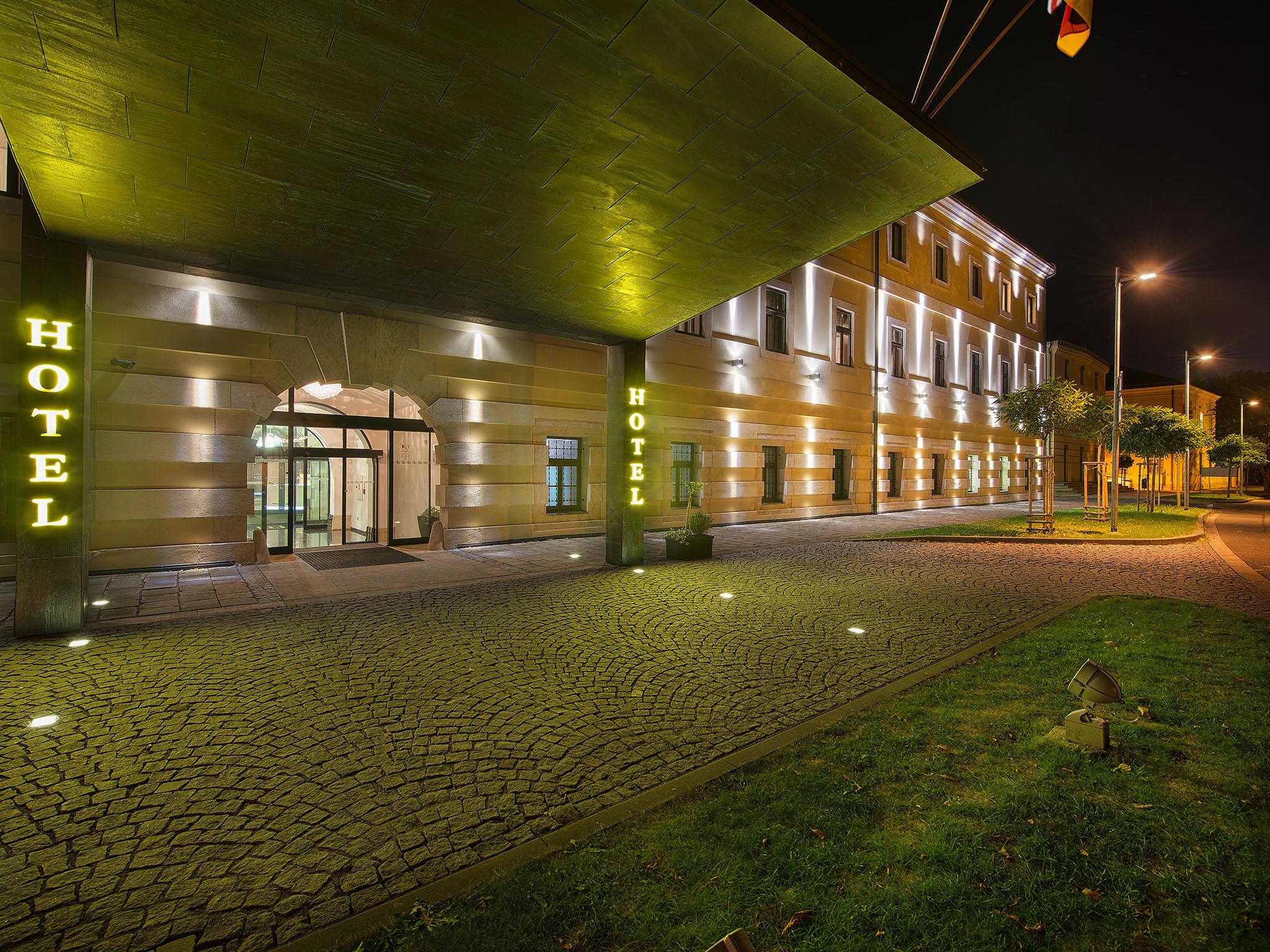 Ea Hotel Tereziansky Dvur Hradec Kralove Ngoại thất bức ảnh