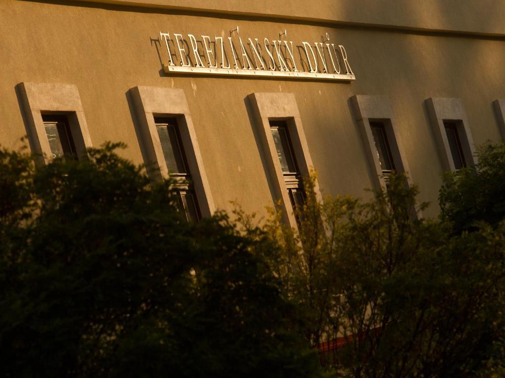 Ea Hotel Tereziansky Dvur Hradec Kralove Ngoại thất bức ảnh