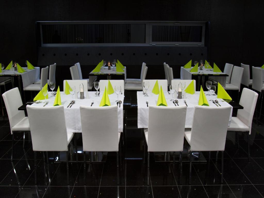 Ea Hotel Tereziansky Dvur Hradec Kralove Ngoại thất bức ảnh